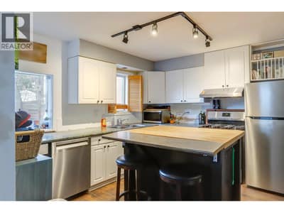 1703 33 Street, Vernon