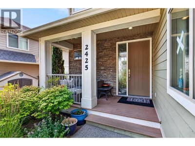 2425 Tallus Heights Drive, West Kelowna