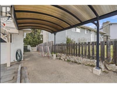 355 BASALT Drive, Logan Lake