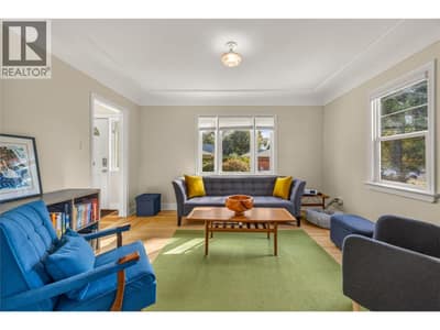 913 Moosejaw Street, Penticton