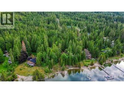 7022 Highway 3A, Balfour