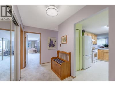 272 GREEN Avenue W Unit# 210, Penticton