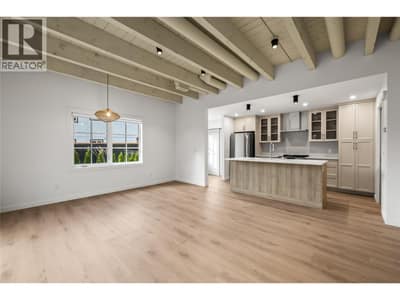 4 Bedrooms | 3 Bathrooms Home in Kelowna South