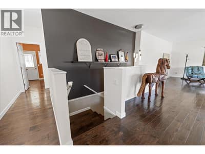 5827 Victoria Street, Peachland