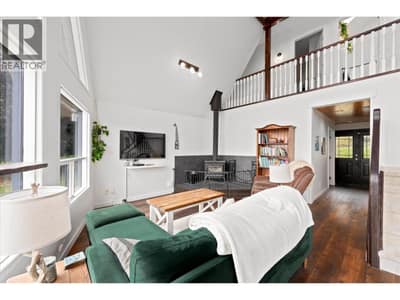 1957 Huckleberry Road, Kelowna