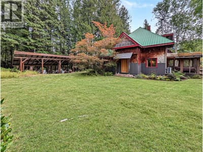6518 Slocan River Road, Winlaw