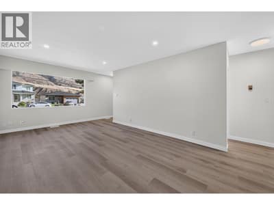 2257/2259 Valleyview Drive, Kamloops