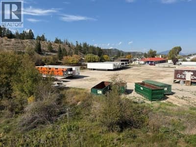401 Laurier Street, Invermere