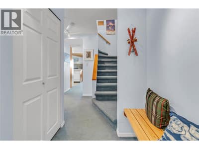 330 Strayhorse Road Unit# 318, Apex Mountain