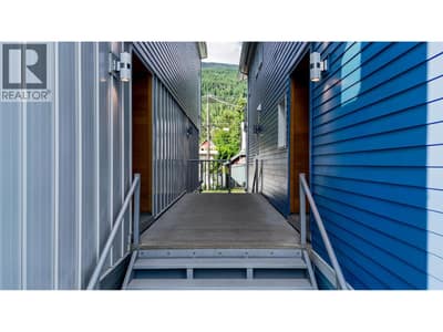 410 Fourth Street W, Revelstoke
