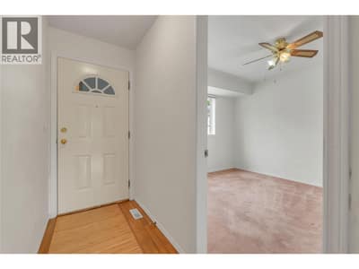 14615 Victoria Road Unit# 7, Summerland