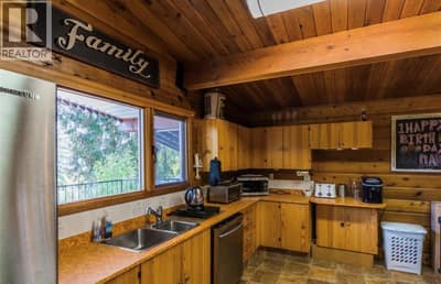 5785 SEYMOUR Road, Celista