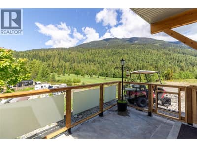 205 EDWARD Street Unit# 39, Balfour
