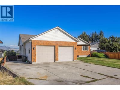 2245 Thacker Drive, West Kelowna