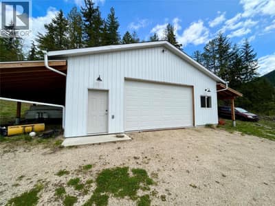 864 Bartley Road, Nakusp