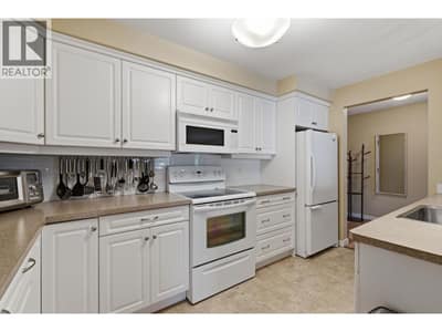 515 Houghton Road Unit# 220, Kelowna