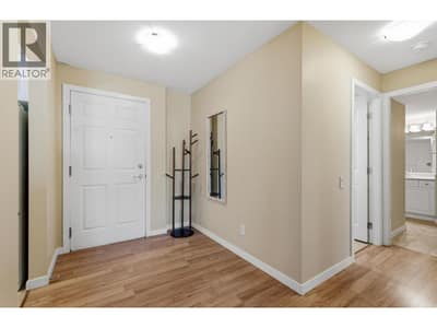 515 Houghton Road Unit# 220, Kelowna