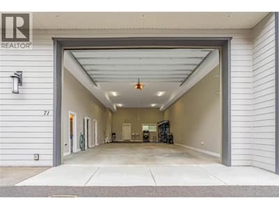 3359 Cougar Road Unit# 71, West Kelowna