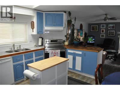 610 Katherine Road Unit# 10, West Kelowna
