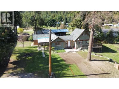 2018 Tarrys Road, Castlegar