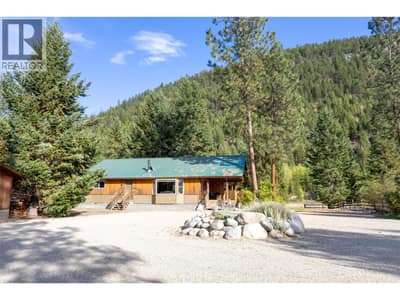 50 Taylor Way, Beaverdell