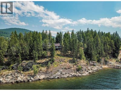 17222 Pilot Bay Road, Kootenay Bay