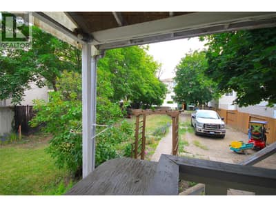 3802 32 Avenue, Vernon