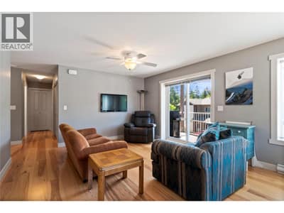 1449 1 Avenue NE Unit# 404, Salmon Arm
