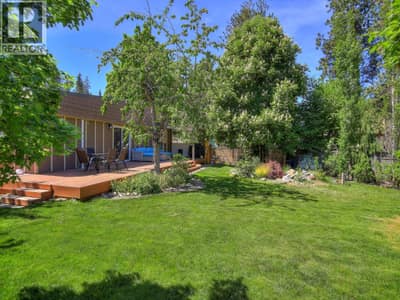 812 Paret Road, Kelowna