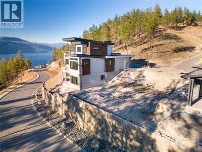 3417 Hilltown Close, Kelowna