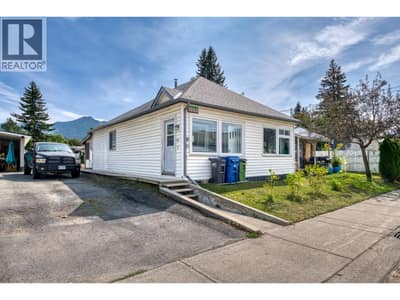 1052 6TH Avenue, Fernie