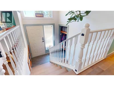 3401 Mount Royal Drive N, Cranbrook