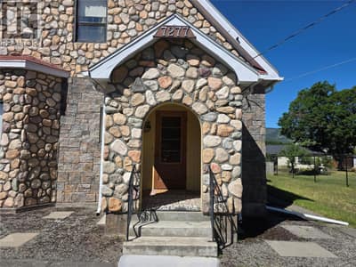 7277 8th Street, Grand Forks