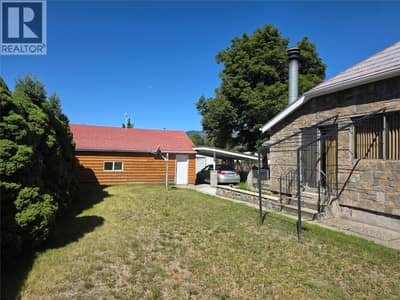 7277 8th Street, Grand Forks