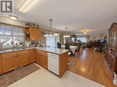 396 Robin Drive, Barriere