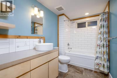 2034 Cliff Street, Rossland