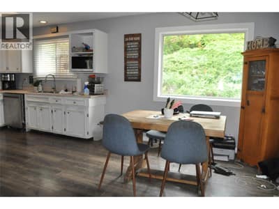 663 Clifton Avenue, Kelowna