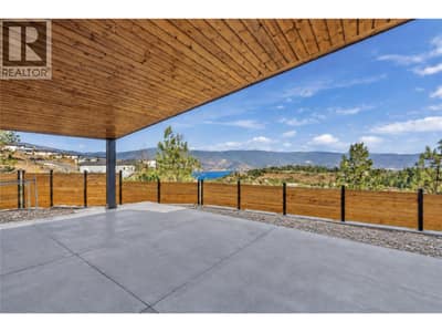 17587 Sanborn Street, Summerland