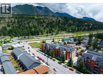 4884 STANLEY Street Unit# 1105, Radium Hot Springs