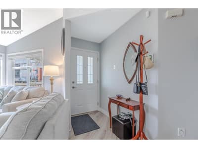 3689 Morningside Drive, West Kelowna