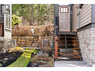 Front door entrance with side garden