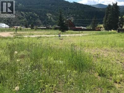 335 Oriole Way, Barriere