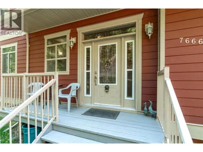 7666 Lichen Road, Anglemont