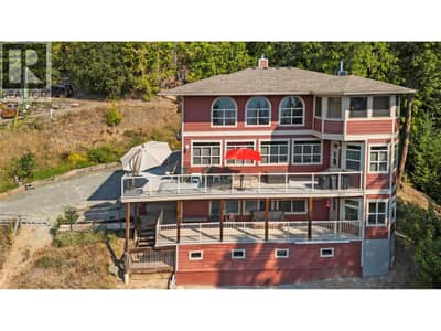 7666 Lichen Road, Anglemont
