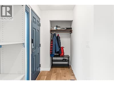 5503 South Vernon Court, Vernon
