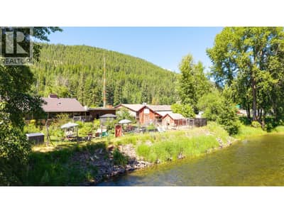 9005 3 & 95 Highway, Yahk