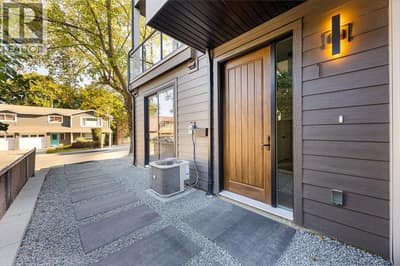 1506 39A Avenue Unit# 1, Vernon