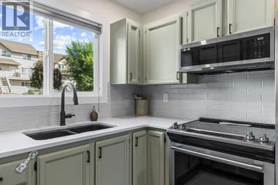 4200 Alexis Park Drive Unit# 17, Vernon