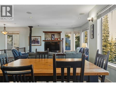 725 Monashee Road, SilverStar, photo 10