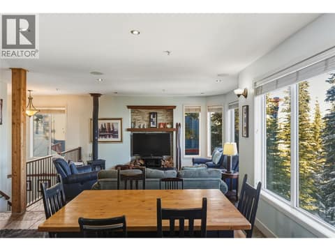 725 Monashee Road, SilverStar, photo 11